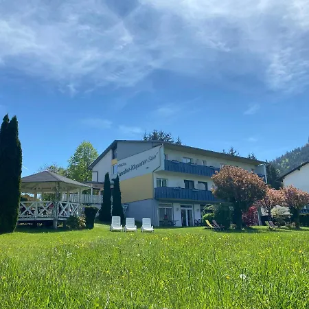 Carinthia ゲストハウス