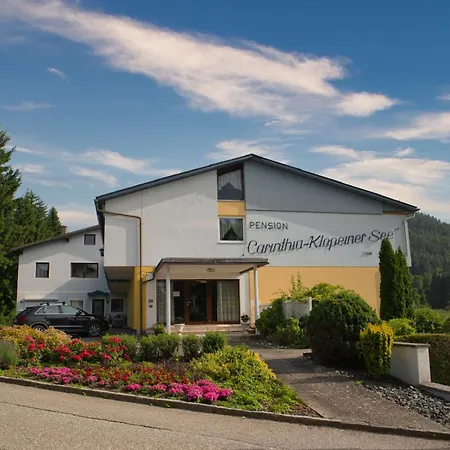 Pensionat Carinthia 3*
