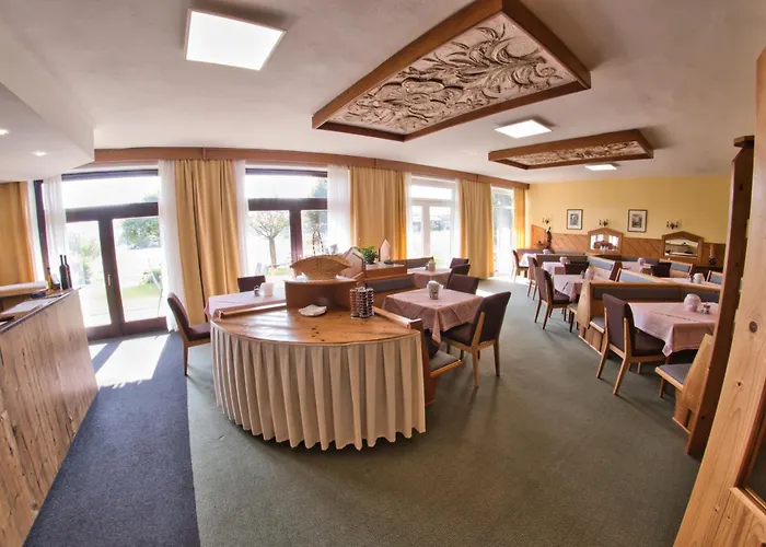 Carinthia Pensionat 3*